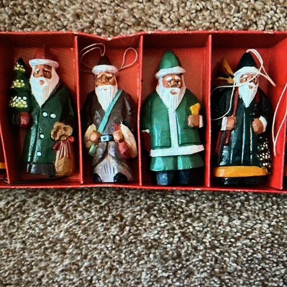 VTG 6 Wooden Handpainted Santa Christmas